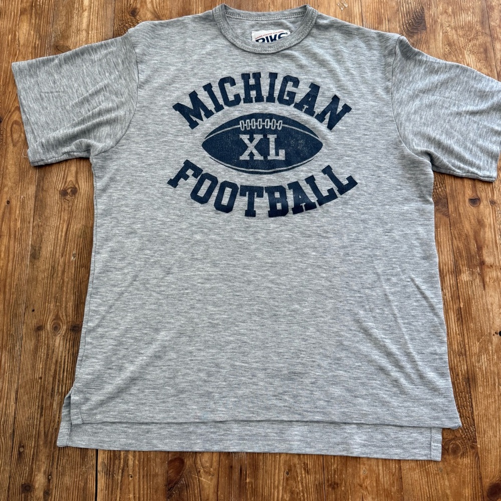 University of Michigan Gray Navy Football Short Sleeve Tee Shirt Unisex L/XL EUC